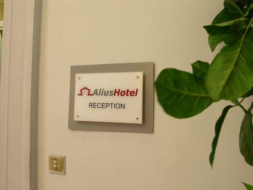 Hotel Alius Рим Экстерьер фото